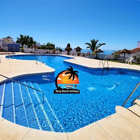 2 Bed With Sea View Near Burriana Apartmán *